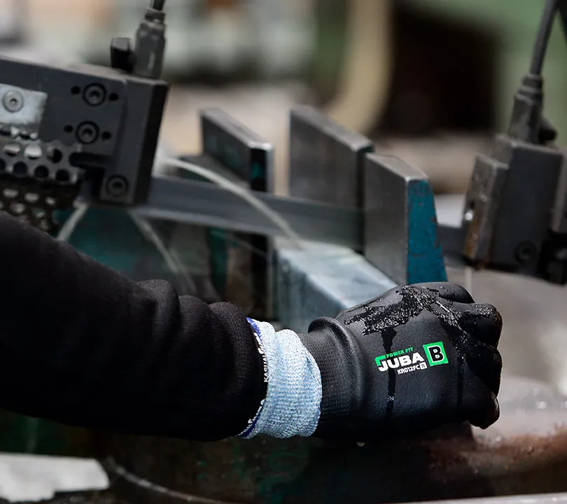 Nitrile Gloves Juba - KR012FC POWER FIT Uso