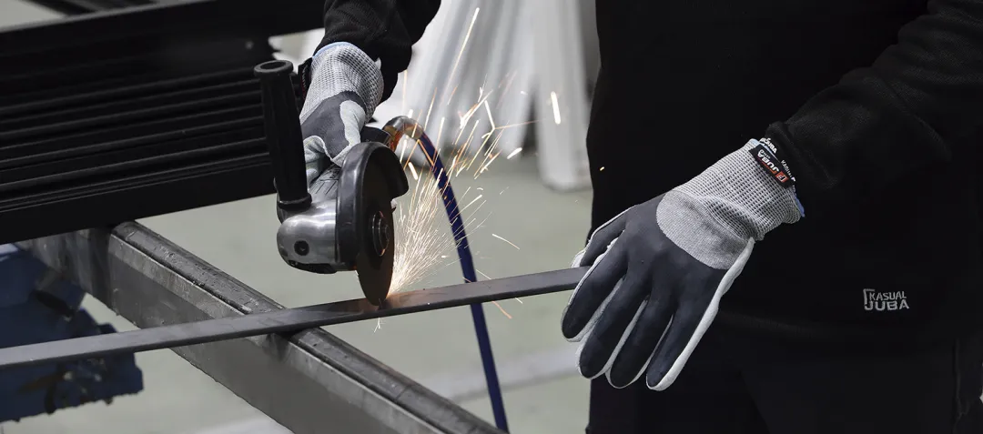 guantes para cortar metal