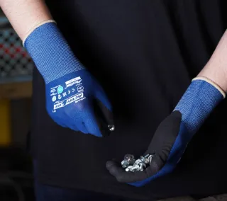 Nitrile Gloves Towa - AG571 ACTIVGRIP Uso