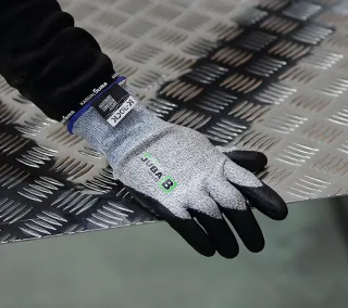 Nitrile Gloves - KR012 POWER FIT Uso